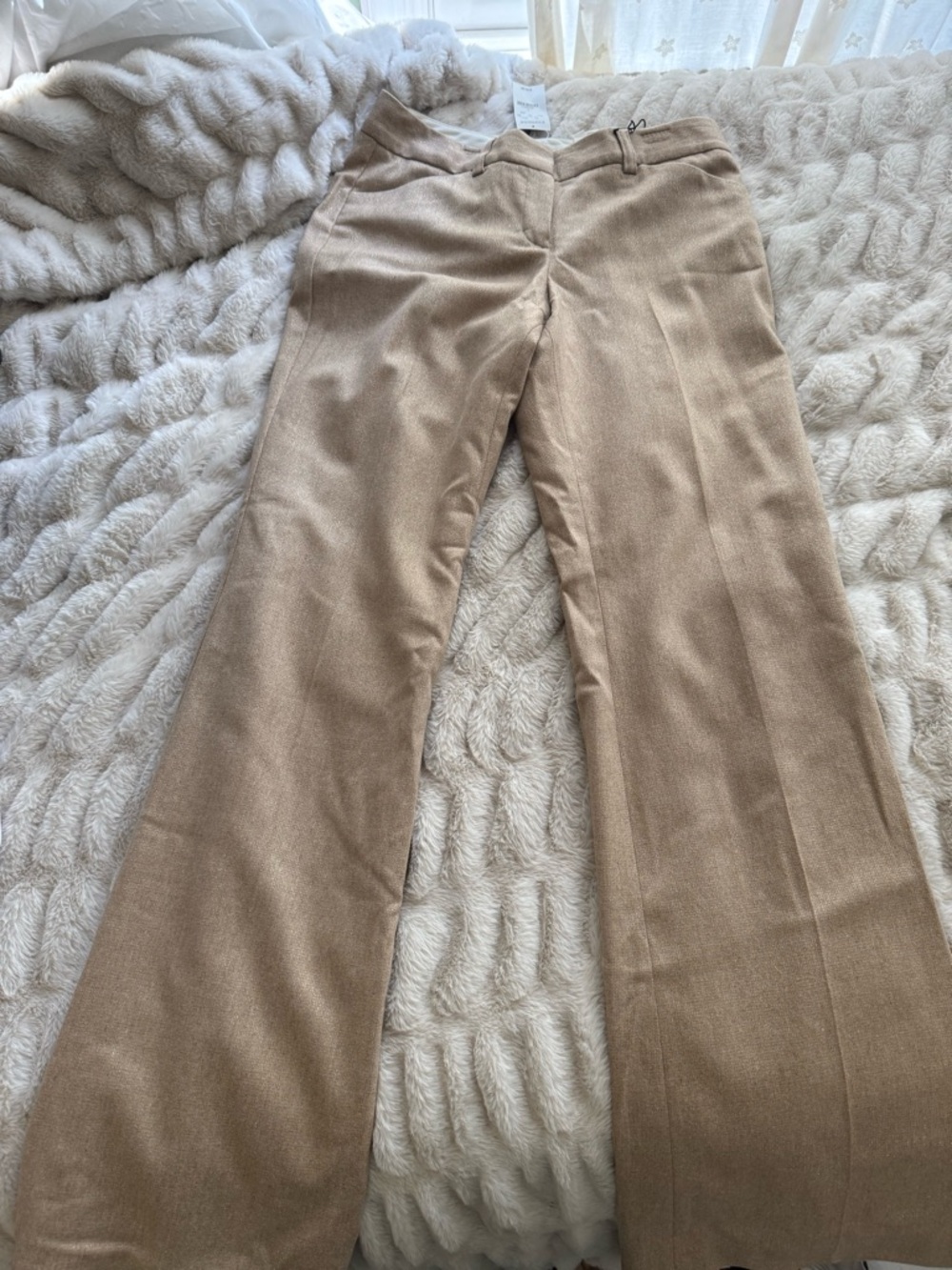 Express Editor Low-Rise Flare Trousers in Tan